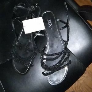 Zara dressy sandals sz 39 NWT🏖